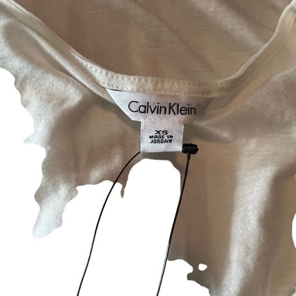 NWT! Calvin Klein off‎ white shirt sleeve top - Picture 3 of 9